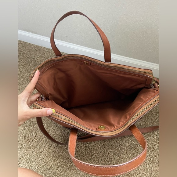 Brown leather Fossil bag - Picture 10 of 10